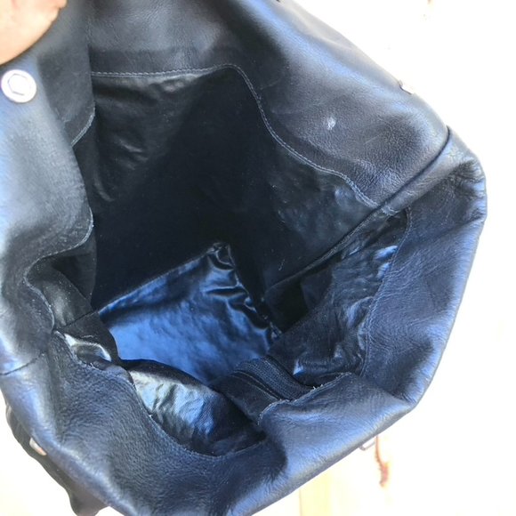 VINTAGE PUNK. GOTH. HOBO. HIDDEN ZIPPER BLACK LEATHER MOTO SHOULDER HANDBAG - Picture 5 of 6